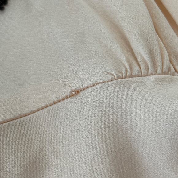 Victoria’s Secret Silk Lace Slip Dress Glam Romantic Black Nude L Nightwear - Picture 4 of 12